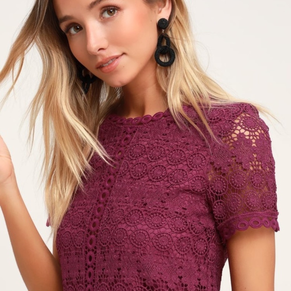 Lulu's Sweet Style Magenta Crochet Lace Crop Top